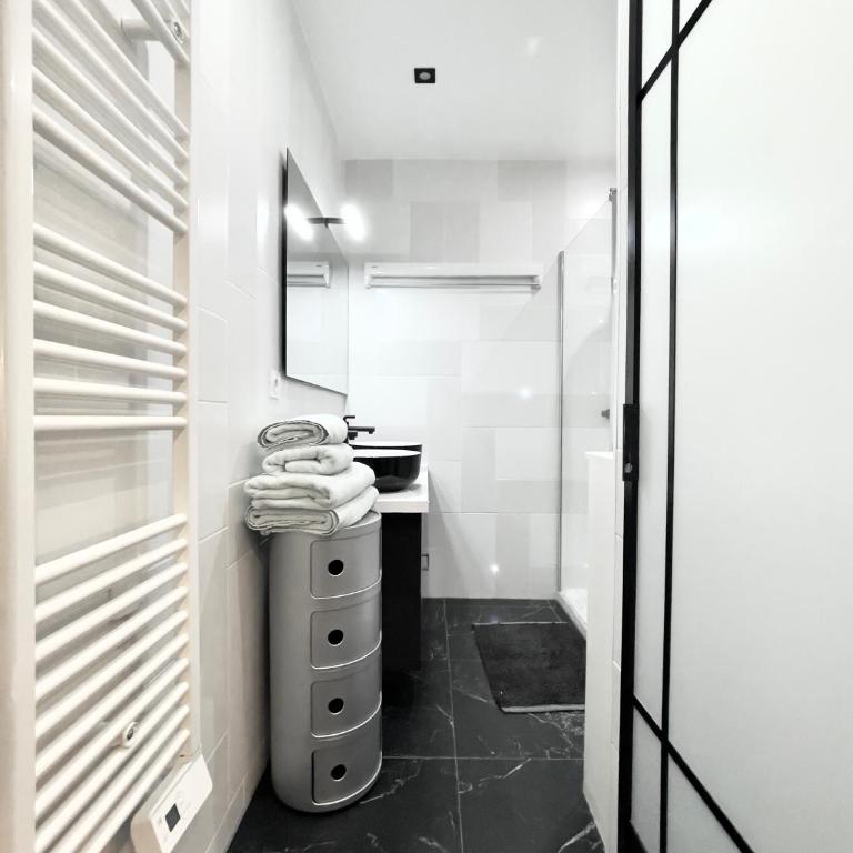 Superbe Appartement côté Jardin - Appartement 1 Chambre de Luxe - Vue sur Jardin - 7