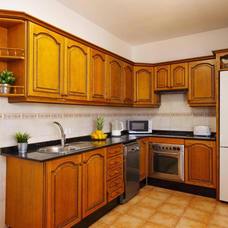 Villa Laurona by Villa Plus - Villa - 21