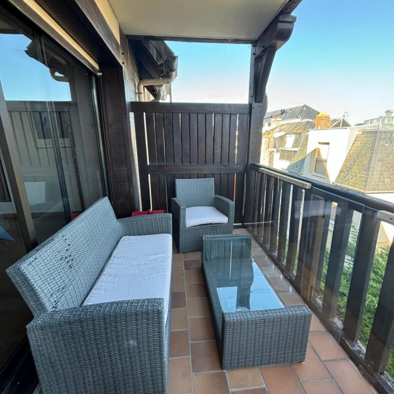 Hastings, apt 2 chambres hyper centre de Deauville avec parking - Appartamento con 2 Camere da Letto - 6