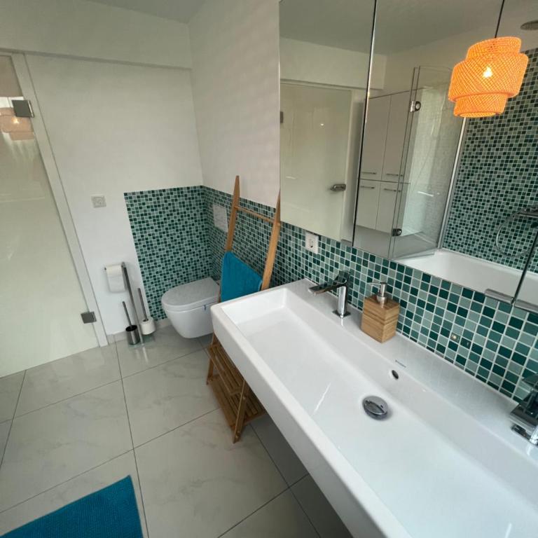 Zimmer im Haus nahe Ubahn - Apartment mit 1 Schlafzimmer - 4
