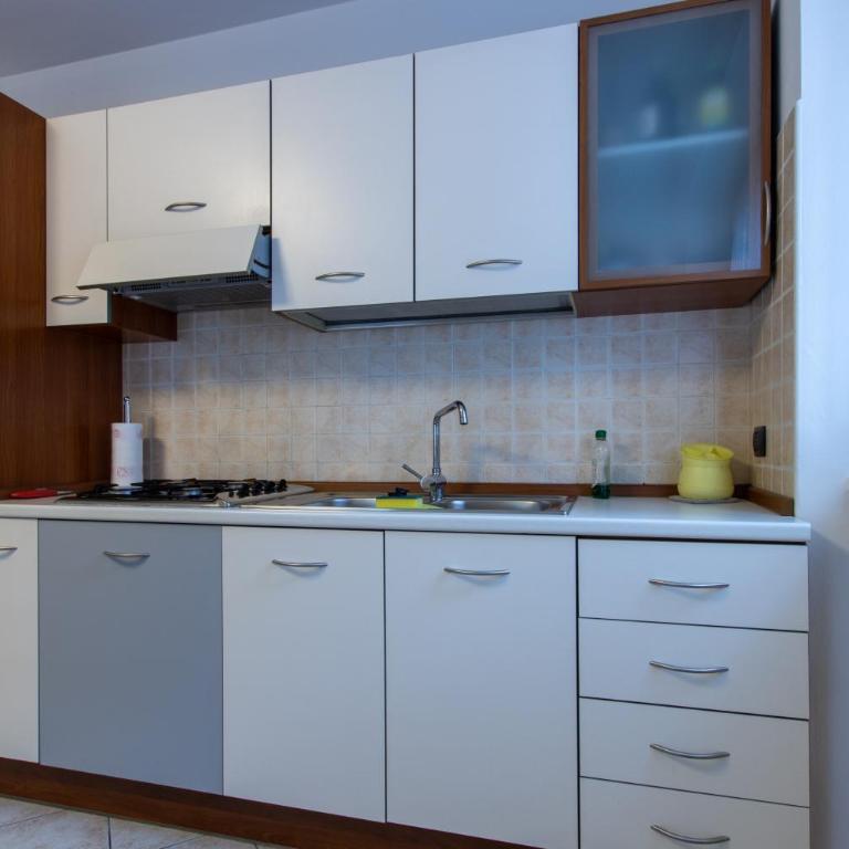 Casa La Corte - Appartamento con 1 Camera da Letto - 6