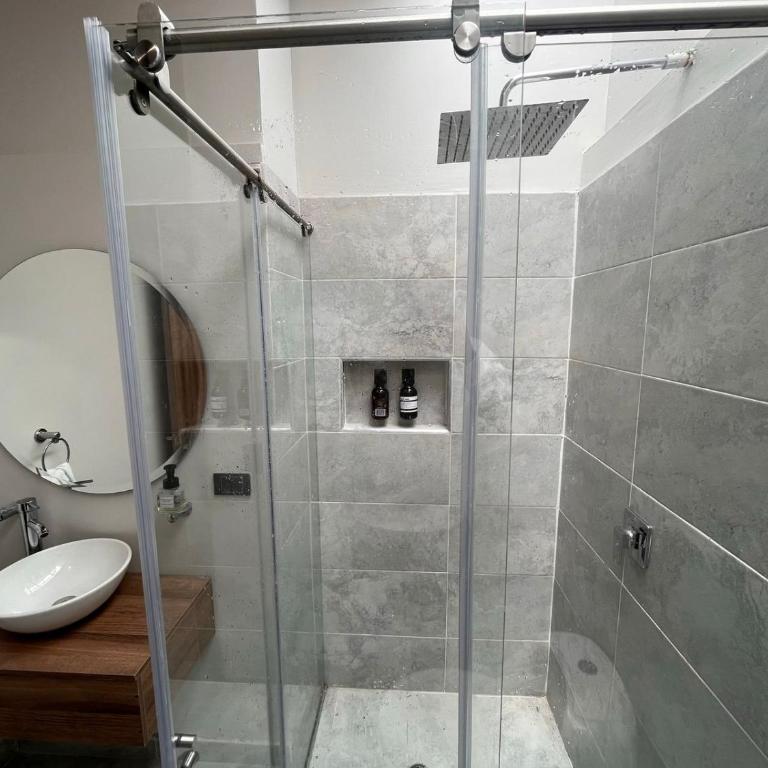 Casa 121 - Habitación Doble con baño privado - 8