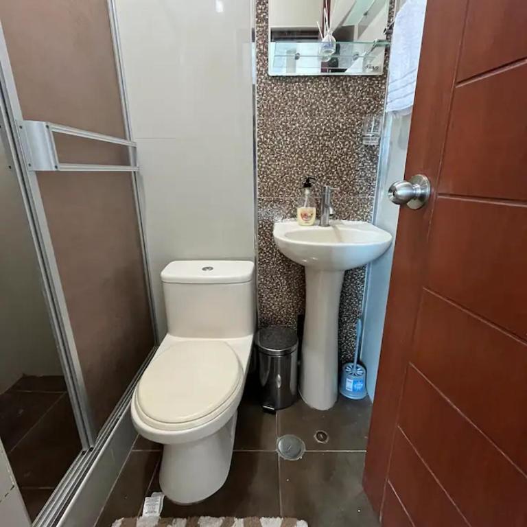 Depa Sauce - Three-Bedroom Apartment - 9