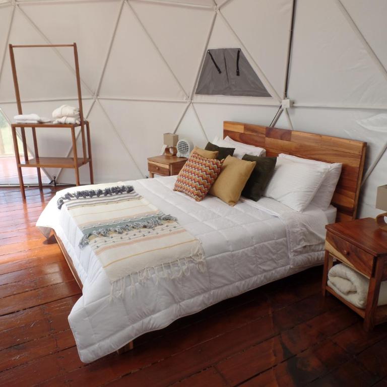 Glamping con jacuzzi y cocina- El Peñol a 30 minutos de Guatapé - Villa Deluxe - 8