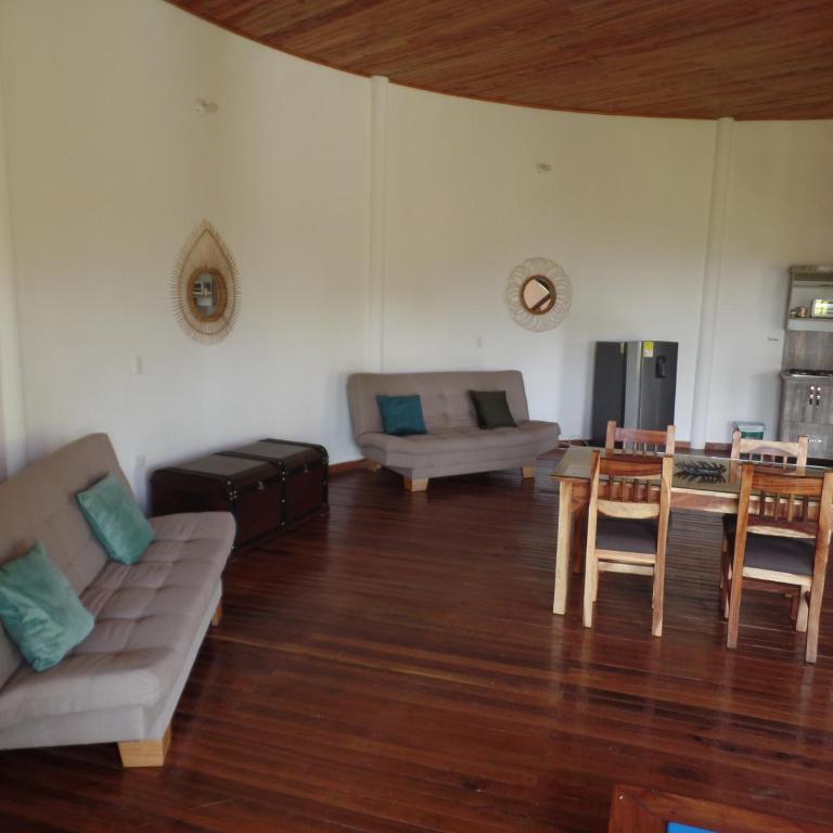 Glamping con jacuzzi y cocina- El Peñol a 30 minutos de Guatapé - Villa Deluxe - 16