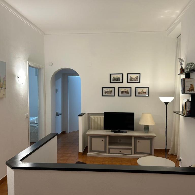 La Casa di Ale - Appartamento con 2 Camere da Letto - 8