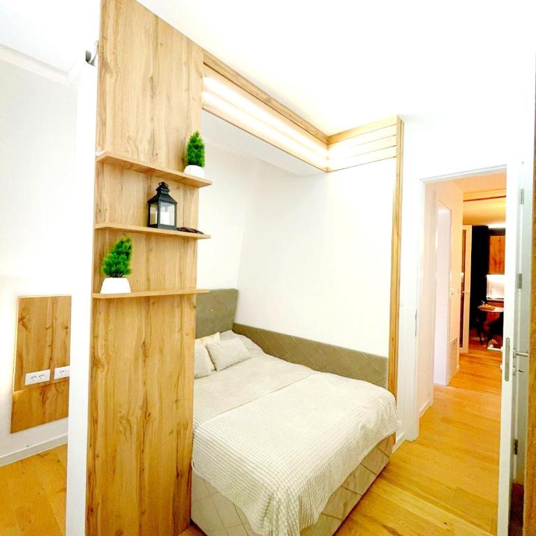 Oaza - One-Bedroom Apartment - 12