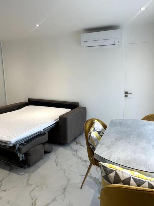 Superbe studio - Appartement 1 Chambre - 17