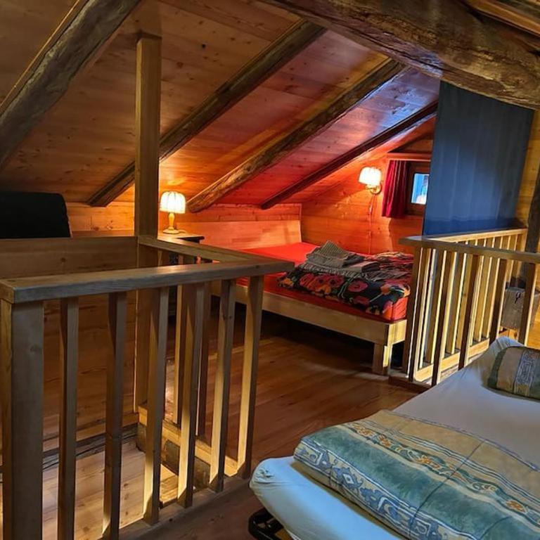 Magnifique racard rénové isolé 10 minutes de marche - Chalet mit 1 Schlafzimmer - 12
