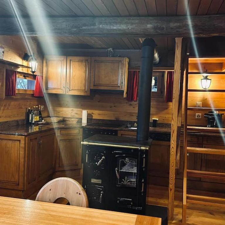 Magnifique racard rénové isolé 10 minutes de marche - Chalet mit 1 Schlafzimmer - 25