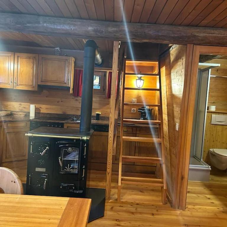 Magnifique racard rénové isolé 10 minutes de marche - Chalet mit 1 Schlafzimmer - 30