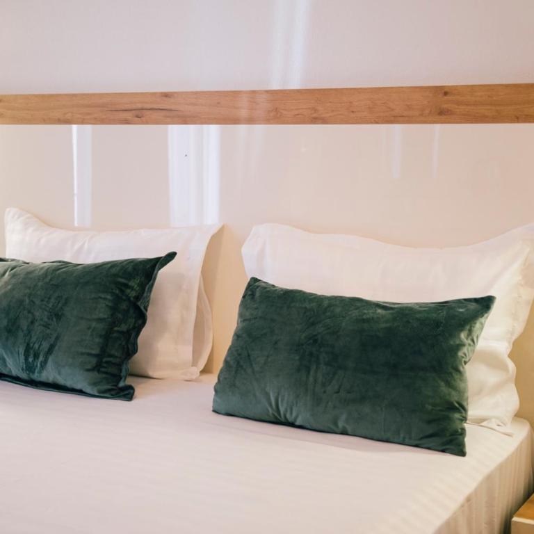 Premium apartments - Deluks Dvokrevetna soba sa Bračnim Krevetom, Balkonom i Pogledom na More - 8