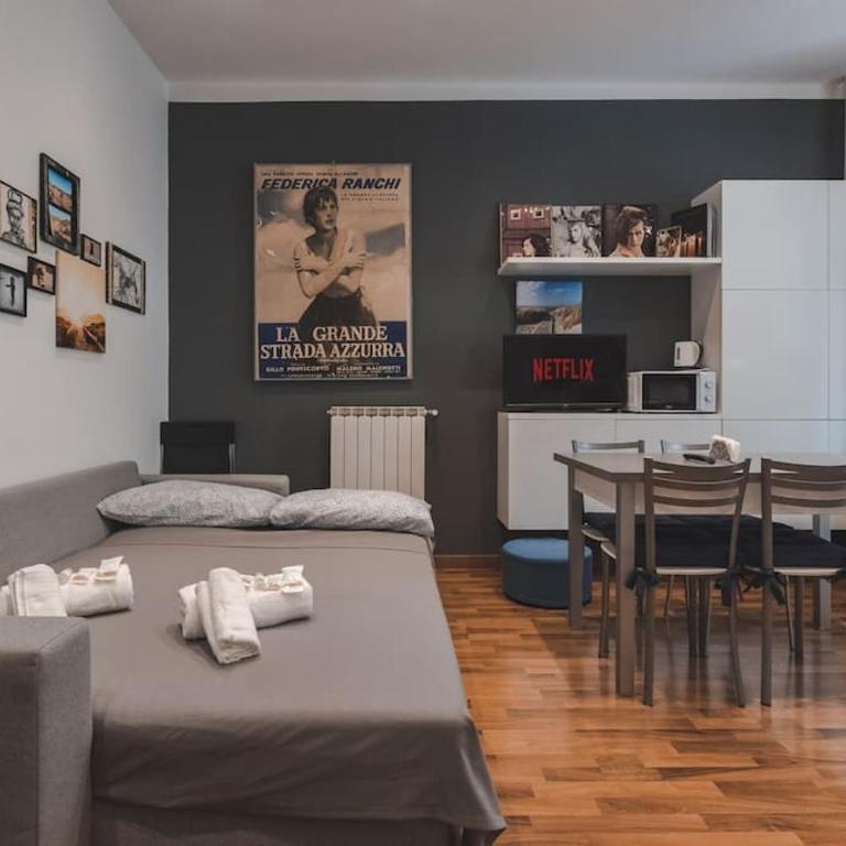 2 Bedroom - Free WiFi - Italian Star Apartment - Appartamento con 2 Camere da Letto - 13