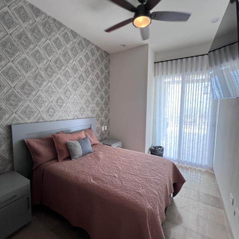 Penthouse with panoramic terrace and pool - Three-Bedroom Apartment - 2