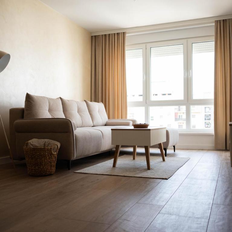 Apartman Mila Subotica - One-Bedroom Apartment - 1