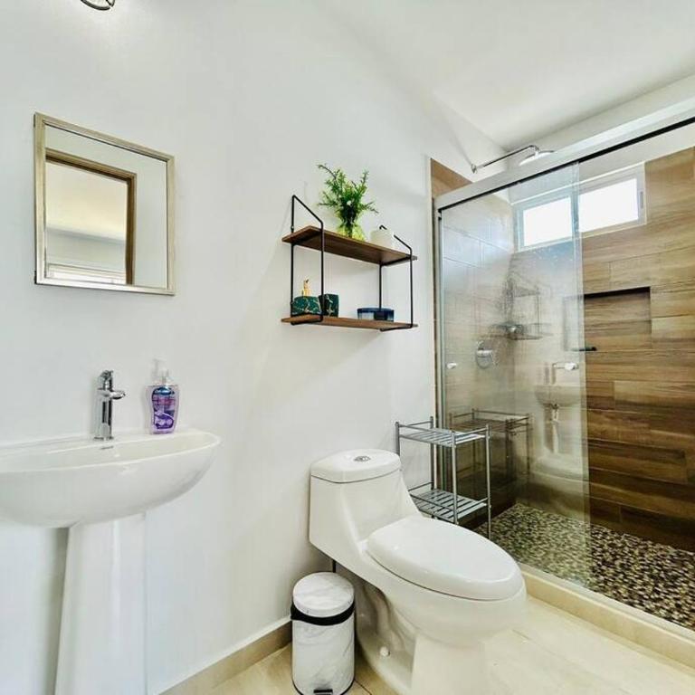 cómodo con alberca cerca de la playa by G P S rentas - Two-Bedroom Apartment - 13