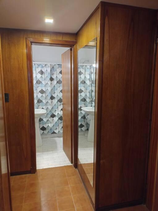 Depto ctro comercial Güemes 4 p - Apartamento de 1 dormitorio - 11