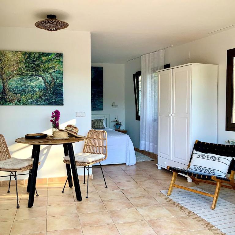 Villa Marlena, Calonge, Costa Brava,1 luxe private studio-appartement with private pool in quiet area, adults only, Catalonia, Spain - Habitación Deluxe - 1 cama grande - 12