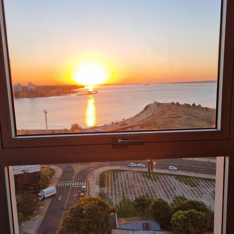 Lobizon Semipiso alto y nuevo 2 baños 2 dormitorios 95m2 Excelente ubicacion - Apartamento de 2 dormitorios - 7