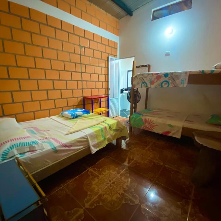 Hostal Luna Llena - Budget Double Room - 10