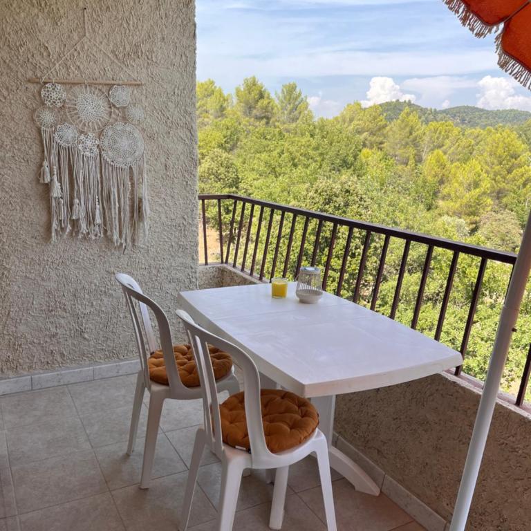 Vue imprenable, parking privé, lave-linge - Apartamento de 1 dormitorio - 14