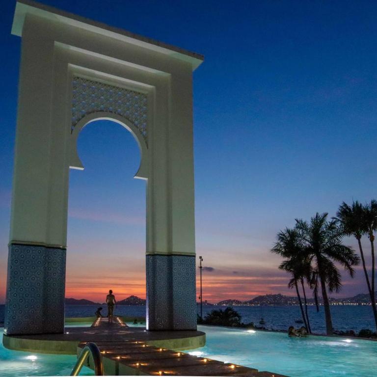 New Beachfront Paradise at Armandos Le Club - Apartamento - 4