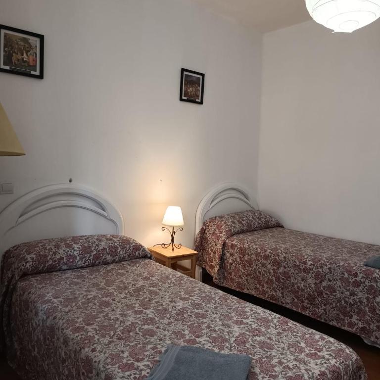 Alojamiento Oviedo 1 - Habitación Doble - 2 camas - 3