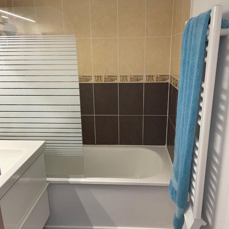 T2 DIRECT PLAGE LACANAU OCEAN 2 PISCINES PARKING TERRASSE 9m2 - Appartamento con 1 Camera da Letto - 2