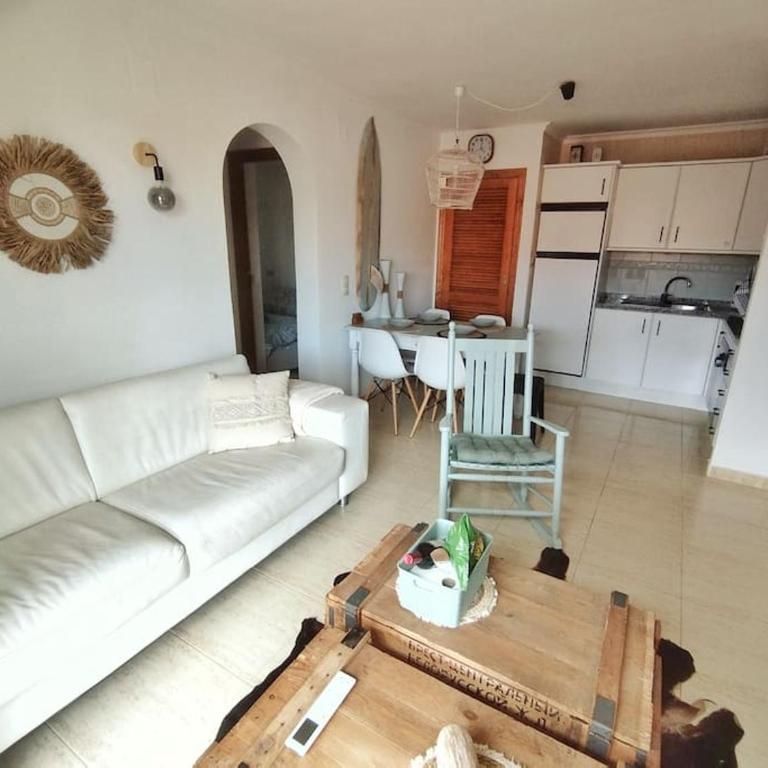 Zonnig appartement met zwembad - Two-Bedroom Apartment - 3