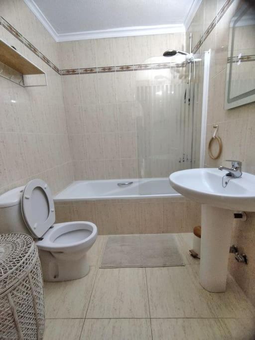 Zonnig appartement met zwembad - Two-Bedroom Apartment - 16