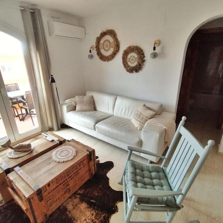 Zonnig appartement met zwembad - Two-Bedroom Apartment - 2