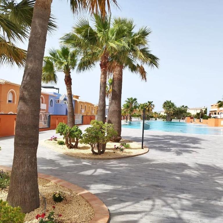 Zonnig appartement met zwembad - Two-Bedroom Apartment - 18
