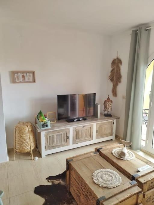 Zonnig appartement met zwembad - Two-Bedroom Apartment - 11