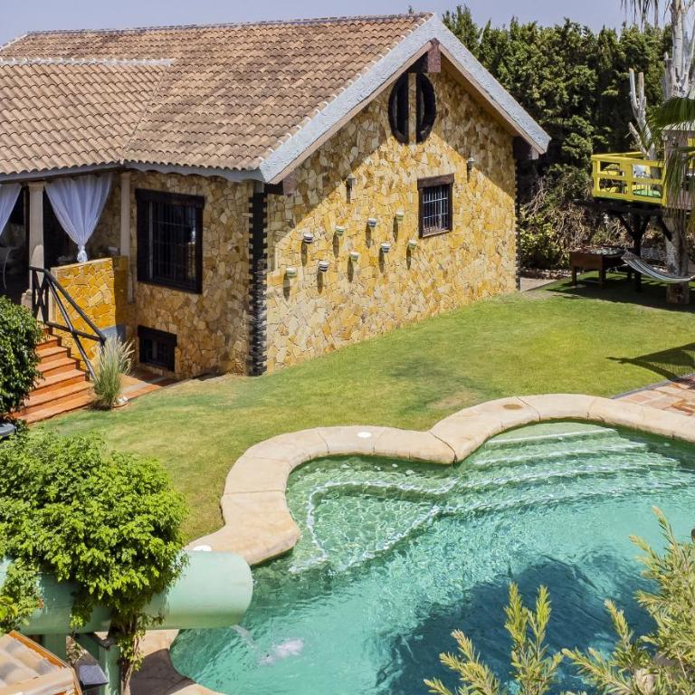 Cubo's Whitestone Villa Family Fun - Villa - 7