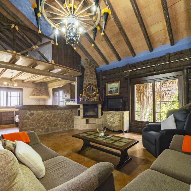 Cubo's Whitestone Villa Family Fun - Villa - 27