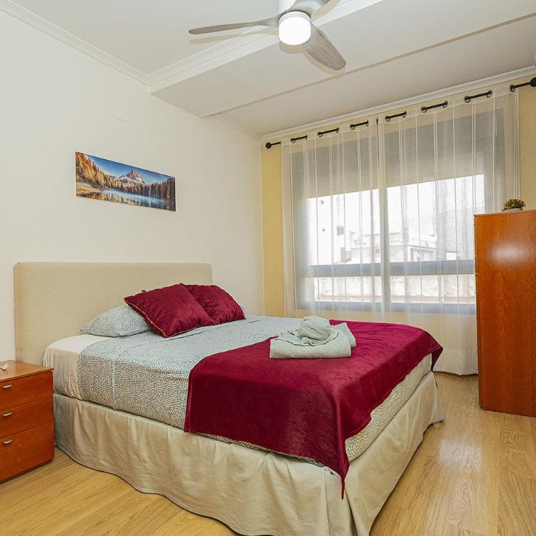 065 City Heart Retreat Alicante-Holiday - Apartment with Balcony - 32