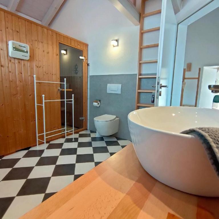 Haus Paradies Superior FEWO`S Loft, Terrasse, private Sauna, aktiv Card, Sankt Englmar - Apartment mit Balkon - 9