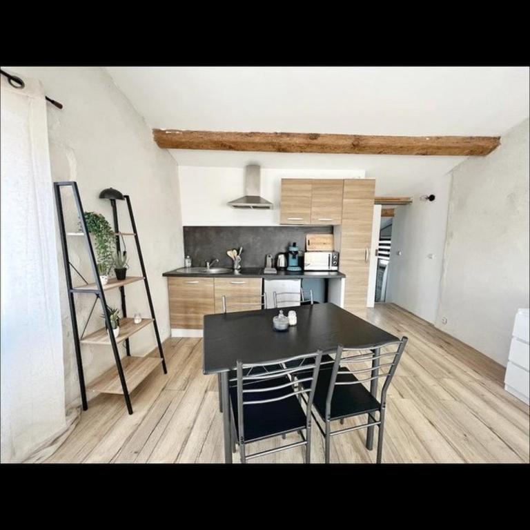 Logement paisible avec parking - Monolocale - 5