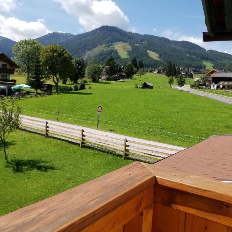 Haus Hubertusheim - Apartment mit Blick auf die Berge - 9