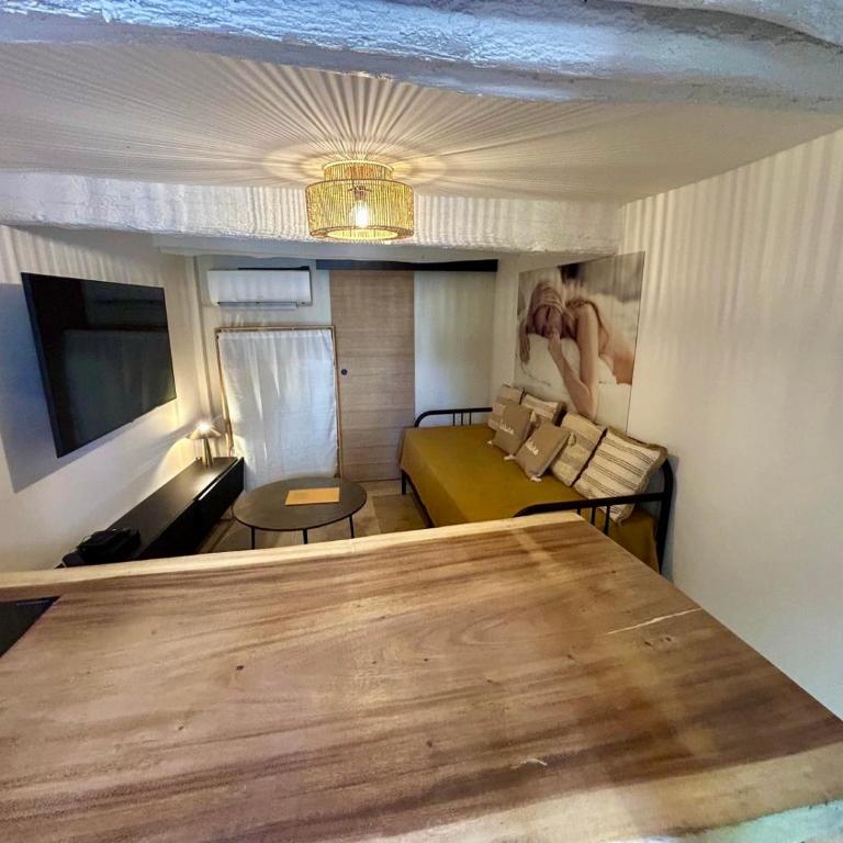 CALANQUE DE MORGIOU - One-Bedroom Apartment - 12