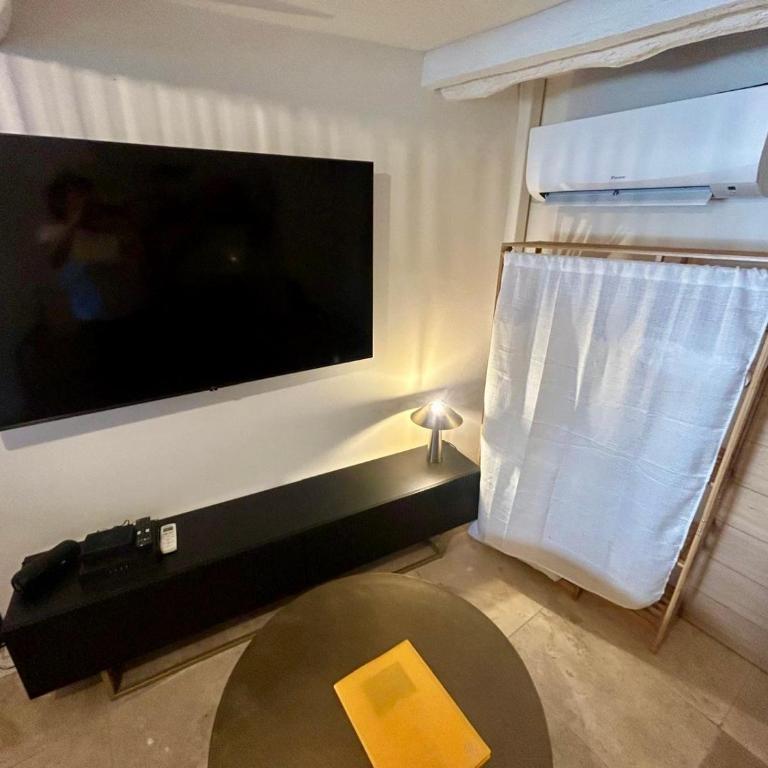 CALANQUE DE MORGIOU - One-Bedroom Apartment - 10
