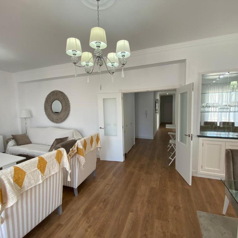 Precioso Ático de Lujo en Calle Ancha - Apartamento de 3 dormitorios - 51