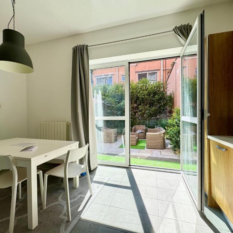 Green oasis in the city- Private Garden - Appartamento con 1 Camera da Letto - 1