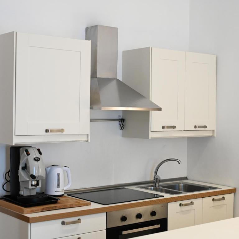Chiaia Chic House - Appartamento con 1 Camera da Letto - 14