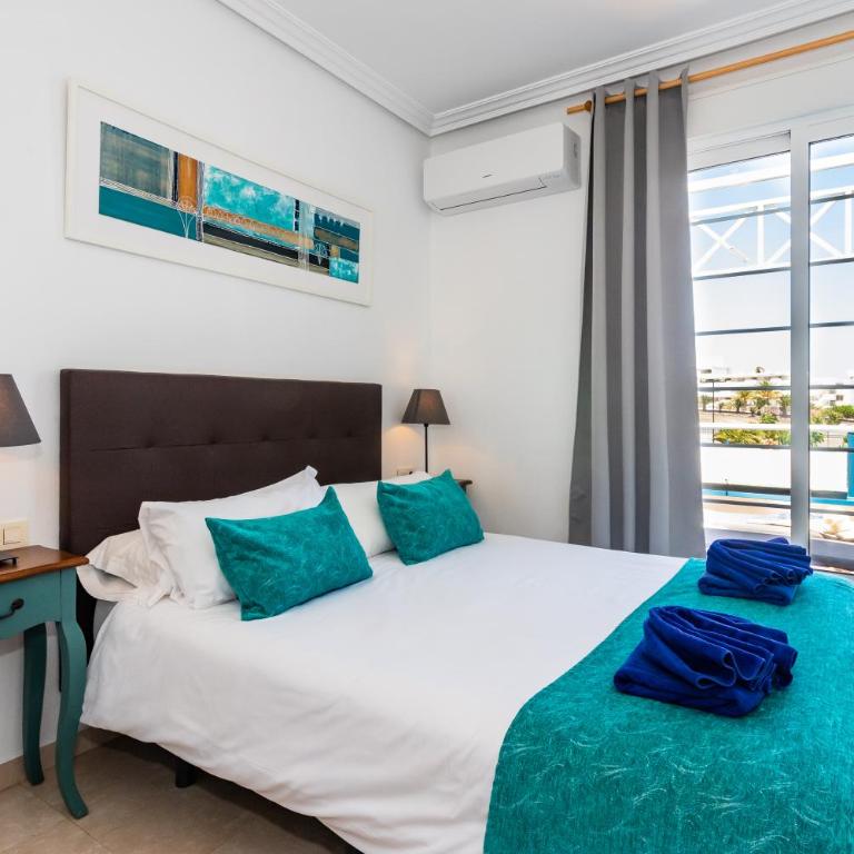Apartamento Pluton - Two-Bedroom Apartment - 2