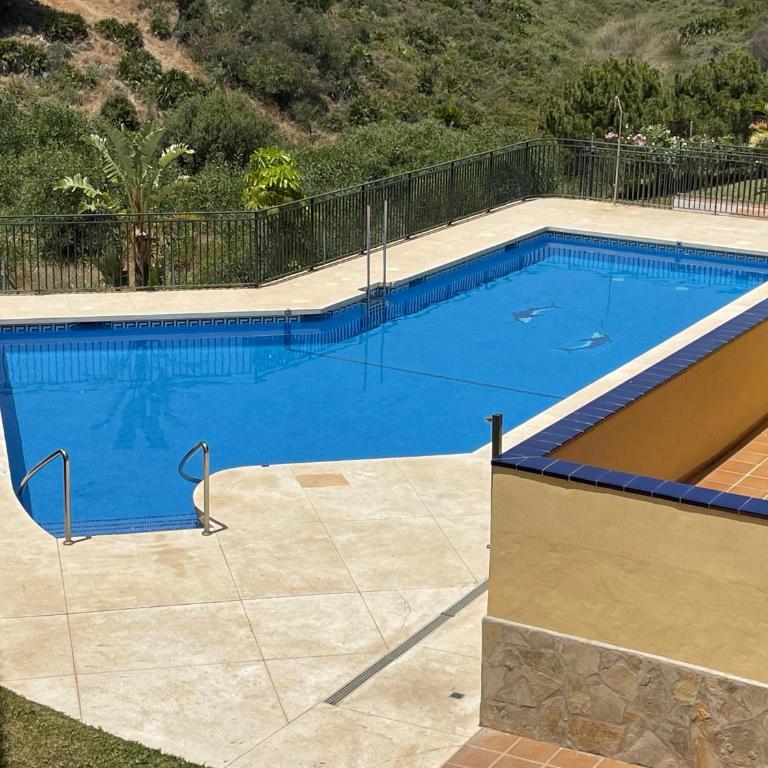 3New 2 bed 2 bath Apartment with Community pool and local beach - Apartamento de 2 dormitorios - 3
