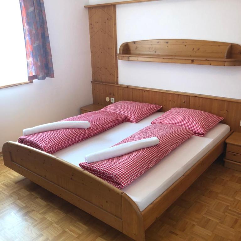 Hotel Ledererwirt - Standard Zimmer mit Queensize-Bett - 5