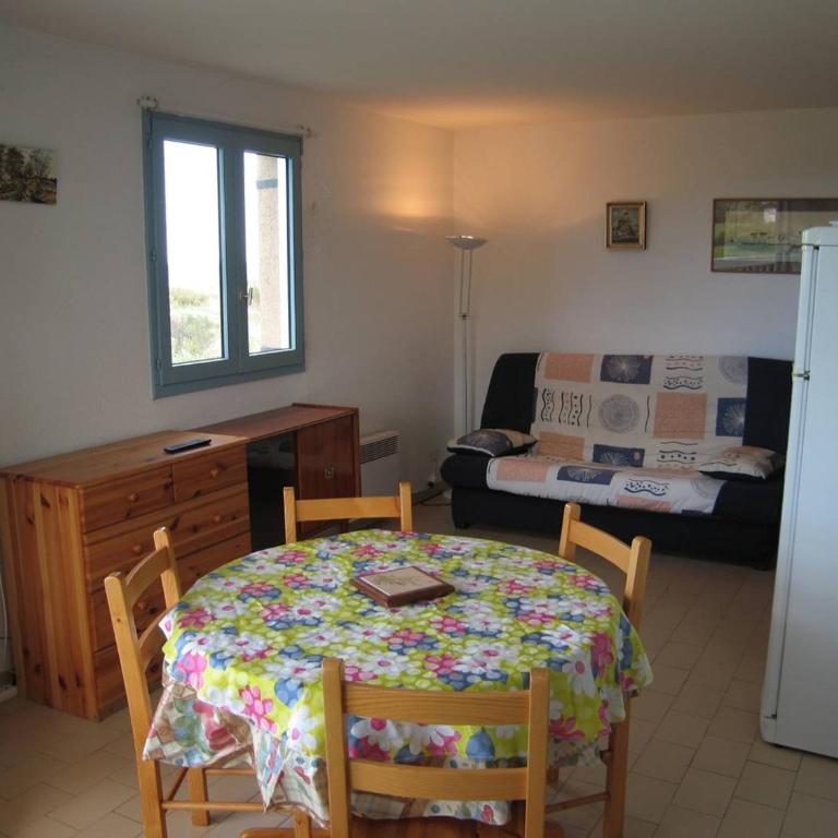 Appartement 2 pièces en front de mer avec piscine, terrasse et parking - 5 couchages, Saint Cyprien Plage - FR-1-106-102 - Apartment - 3