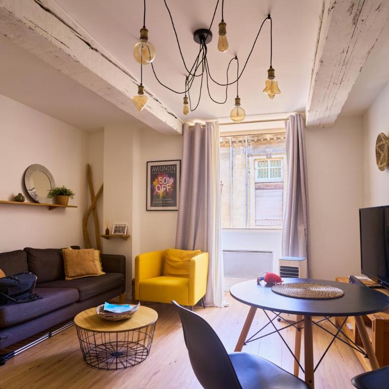 Appartement en plein coeur historique et animé - Apartment mit 1 Schlafzimmer - 15