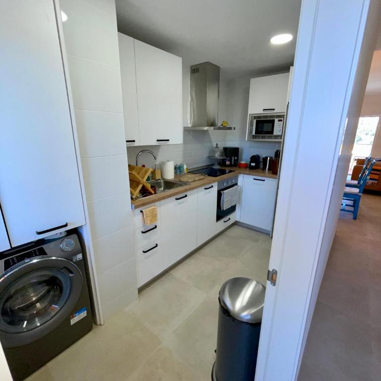 3New 2 bed 2 bath Apartment with Community pool and local beach - Apartamento de 2 dormitorios - 10